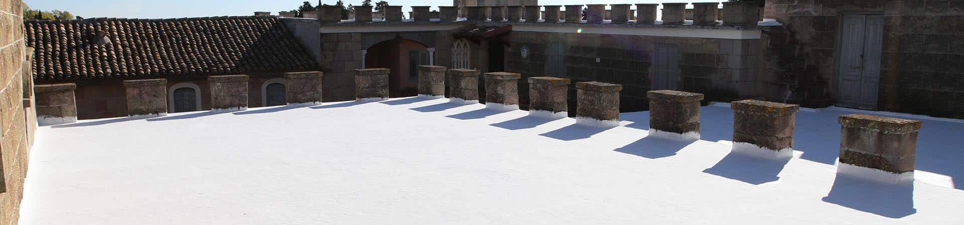 Terrazza protetta con la vernice bianca riflettente Whiteglass